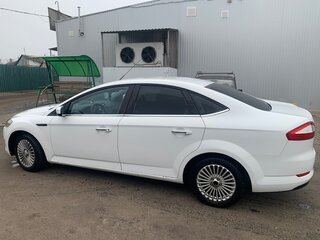 2010 Ford Mondeo IV, белый, 950000 рублей, вид 4
