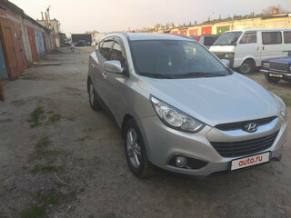 2010 Hyundai ix35 I, серебристый, 1000000 рублей, вид 3