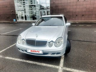 2003 Mercedes-Benz E-Класс 220 III (W211, S211), белый, 550000 рублей, вид 2