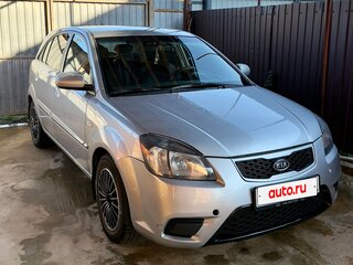 2011 Kia Rio II Рестайлинг, серебристый, 610000 рублей, вид 3
