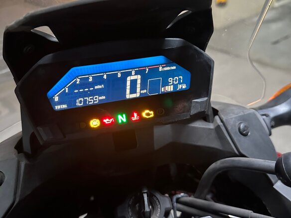 2017 Honda NC 700X, красный, 749999 рублей - вид 6