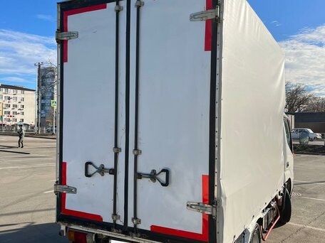 2001 Toyota Dyna, белый, 1650000 рублей, вид 4