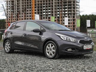 2013 Kia Ceed II, серый, 869000 рублей, вид 4