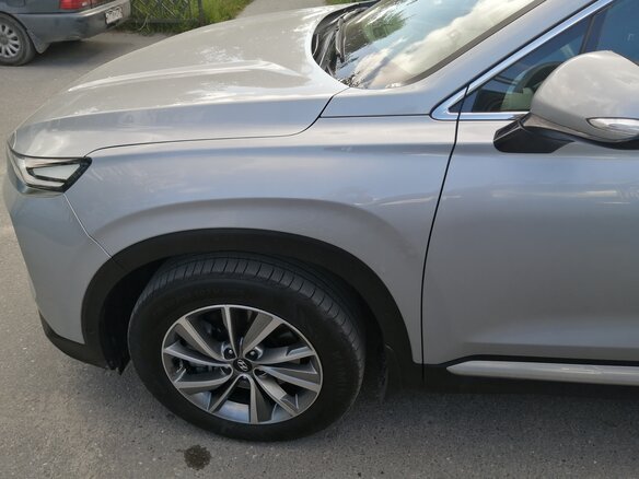 2018 Hyundai Santa Fe IV, серебристый - вид 11