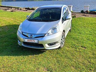 2014 Honda Fit Shuttle I Рестайлинг, серый, 1050000 рублей, вид 3