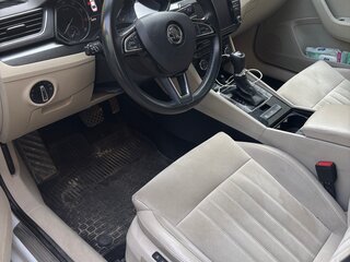 2016 Skoda Superb III, белый, 1820000 рублей, вид 5