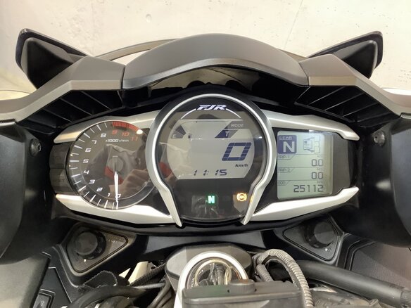 2014 Yamaha FJR1300, коричневый, 1350000 рублей - вид 6
