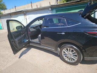 2019 Toyota Harrier III (XU60) Рестайлинг, чёрный, 2859000 рублей, вид 2