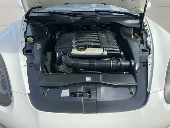 2011 Porsche Cayenne II (958), белый, 2200000 рублей - вид 16
