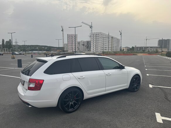 2013 Skoda Octavia RS III, белый, 1850000 рублей - вид 10
