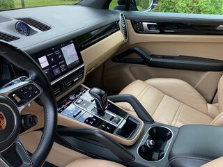 2018 Porsche Cayenne III, коричневый, 4680000 рублей, вид 2