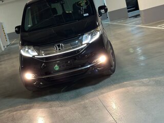 2016 Honda Stepwgn Spada V, чёрный, 2230000 рублей, вид 4