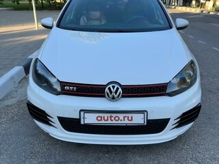 2010 Volkswagen Golf GTI VI, белый, 1900000 рублей, вид 1