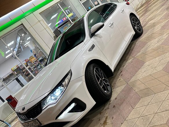 2018 Kia Optima IV Рестайлинг, белый, 2360000 рублей - вид 10