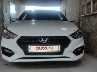 2017 Hyundai Solaris II, белый, 1040000 рублей, вид 3