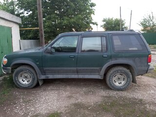 1996 Ford Explorer II, зелёный, 295000 рублей, вид 1