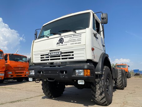 2026 КамАЗ 43118, белый, 6450000 рублей, вид 1