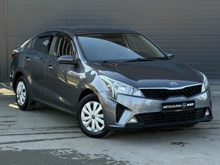 2021 Kia Rio IV Рестайлинг, серый, 1699000 рублей, вид 3