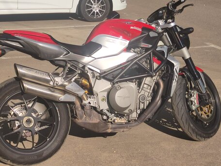 2009 MV Agusta Brutale 1078, красный, 420000 рублей, вид 5