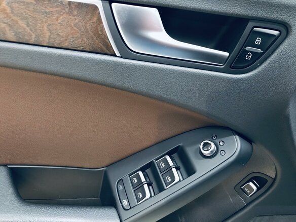 2014 Audi A4 IV (B8) Рестайлинг, белый - вид 16