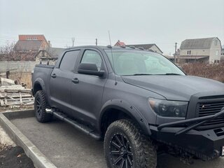 2010 Toyota Tundra CrewMax II, серый, 4500000 рублей, вид 1