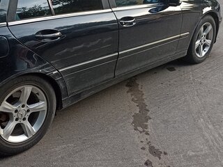 2004 Mercedes-Benz C-Класс 220 II (W203) Рестайлинг, синий, 300000 рублей, вид 3