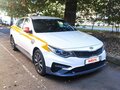 2018 Kia Optima IV Рестайлинг, белый, 860000 рублей - вид 2