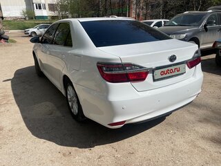 2014 Toyota Camry VII (XV50) Рестайлинг, белый, 1599000 рублей, вид 4