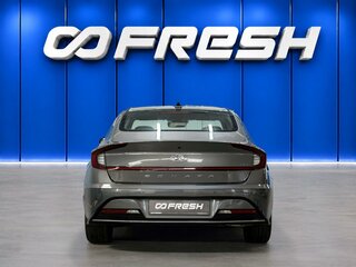 2023 Hyundai Sonata VIII (DN8), серый, 3200000 рублей, вид 4