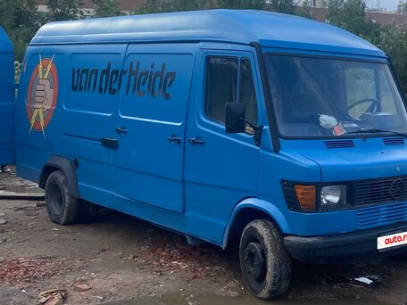 1992 Mercedes-Benz T1, синий, 650000 рублей, вид 1