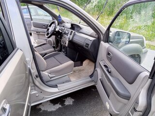 2004 Nissan X-Trail I Рестайлинг, серый, 700000 рублей, вид 5