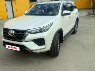 2022 Toyota Fortuner II Рестайлинг, белый, 4250000 рублей, вид 1