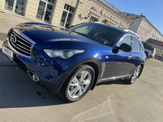 2016 Infiniti QX70, синий, 3750000 рублей, вид 2