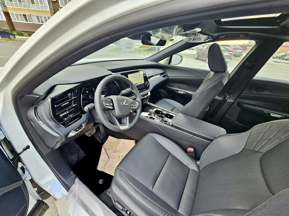 2025 Lexus RX 300 V, белый, 7800000 рублей - вид 5