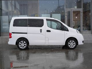 2018 Nissan NV200, белый, 1530000 рублей, вид 4