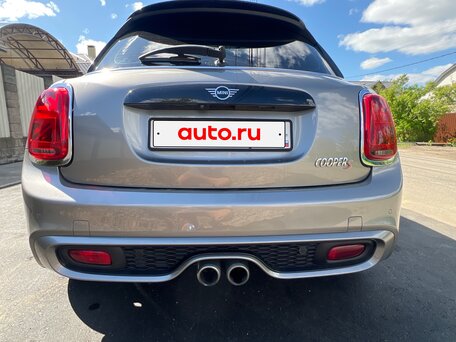 2019 Mini Hatch Cooper S III (F55/F56) Рестайлинг, серый, 1800000 рублей, вид 5