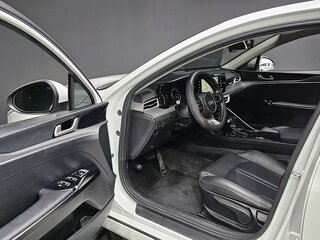 2021 Kia K5 III, белый, 1680000 рублей, вид 5