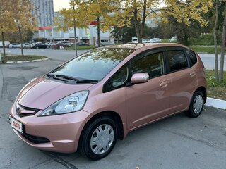 2010 Honda Fit II, красный, 1200000 рублей, вид 1