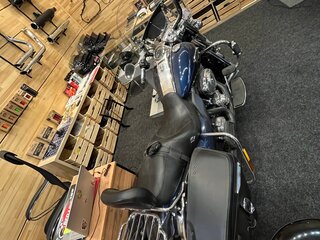2013 Harley-Davidson Road King, синий, 2150000 рублей, вид 3