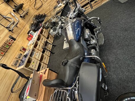 2013 Harley-Davidson Road King, синий, 2150000 рублей, вид 3