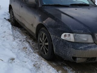 1998 Audi A4 I (B5), синий, 320000 рублей, вид 4