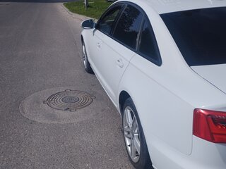 2013 Audi A6 IV (C7), белый, 700000 рублей, вид 3