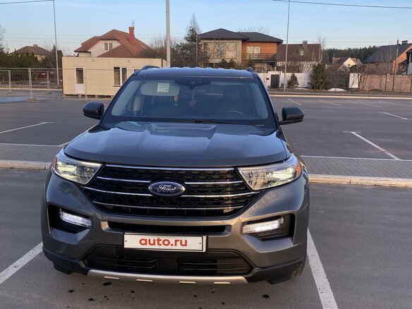 2021 Ford Explorer VI, серый, 3750000 рублей - вид 1