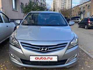2016 Hyundai Solaris I Рестайлинг, серебристый, 770000 рублей, вид 1