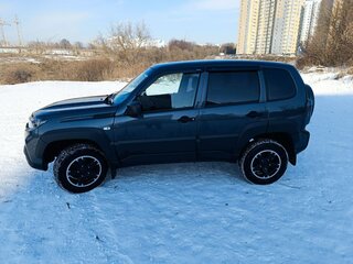 2021 Lada (ВАЗ) Niva Travel I, серый, 1000000 рублей, вид 3