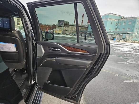 2021 Cadillac Escalade V, чёрный - вид 26