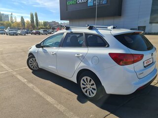 2018 Kia Ceed II Рестайлинг, белый, 1450000 рублей, вид 3