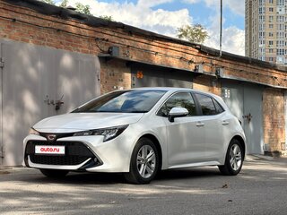 2021 Toyota Corolla Sport XII (E210), белый, 1650000 рублей, вид 1