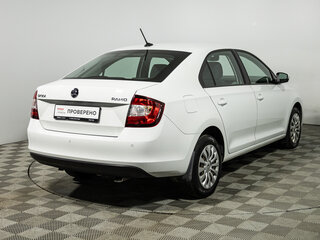 2019 Skoda Rapid I Рестайлинг, белый, 1499700 рублей, вид 5