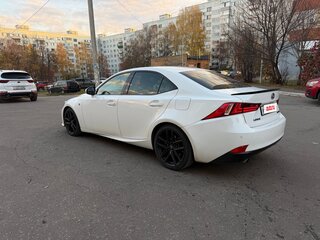 2013 Lexus IS 250 III, белый, 2400000 рублей, вид 4
